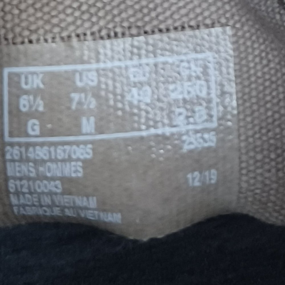 Cloudsteppers by Clarks Size 7.5 Mens New cream color - Picture 9 of 10